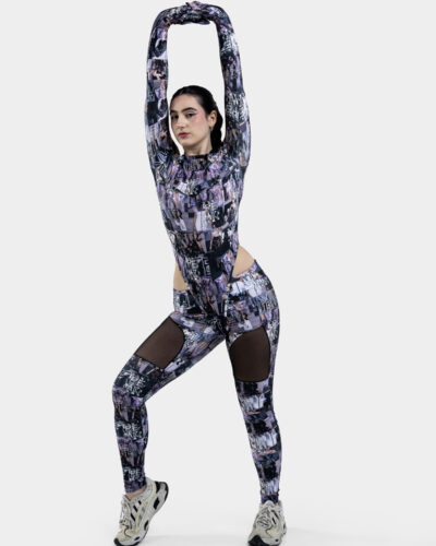 Fear Body With Gloves